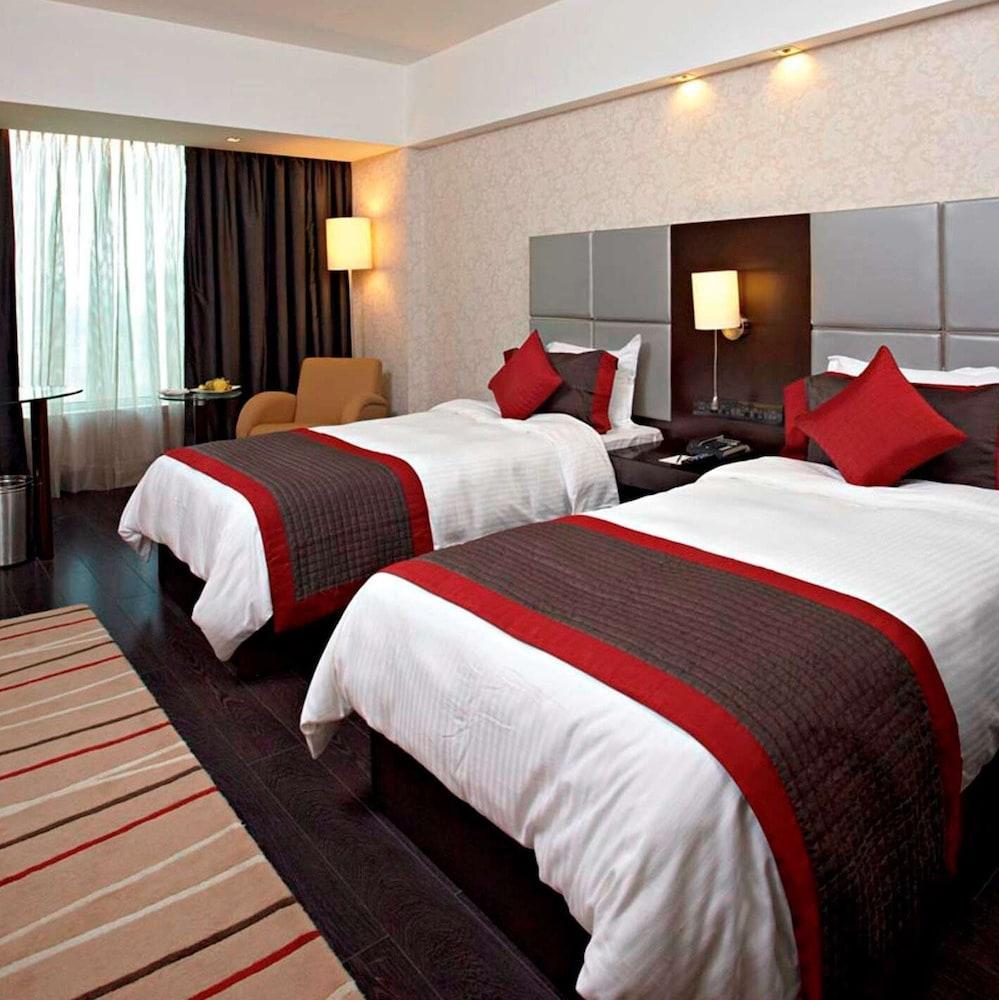 Radisson Hotel Sector 29 Gurugram Gurgaon Esterno foto
