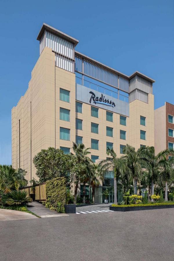 Radisson Hotel Sector 29 Gurugram Gurgaon Esterno foto