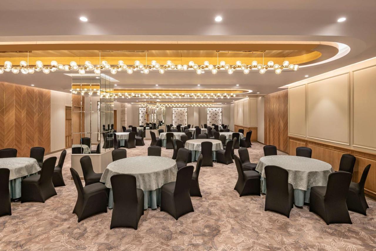 Radisson Hotel Sector 29 Gurugram Gurgaon Esterno foto