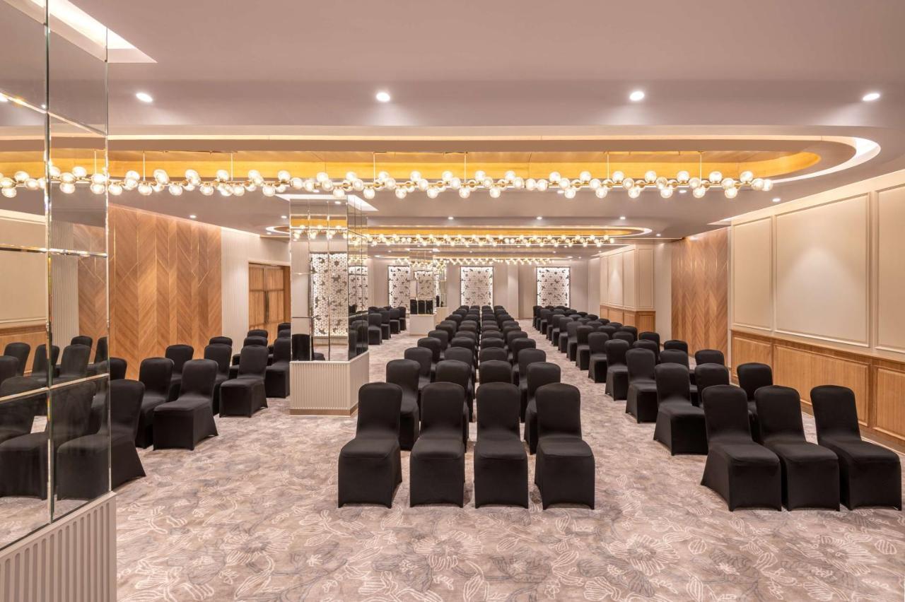 Radisson Hotel Sector 29 Gurugram Gurgaon Esterno foto