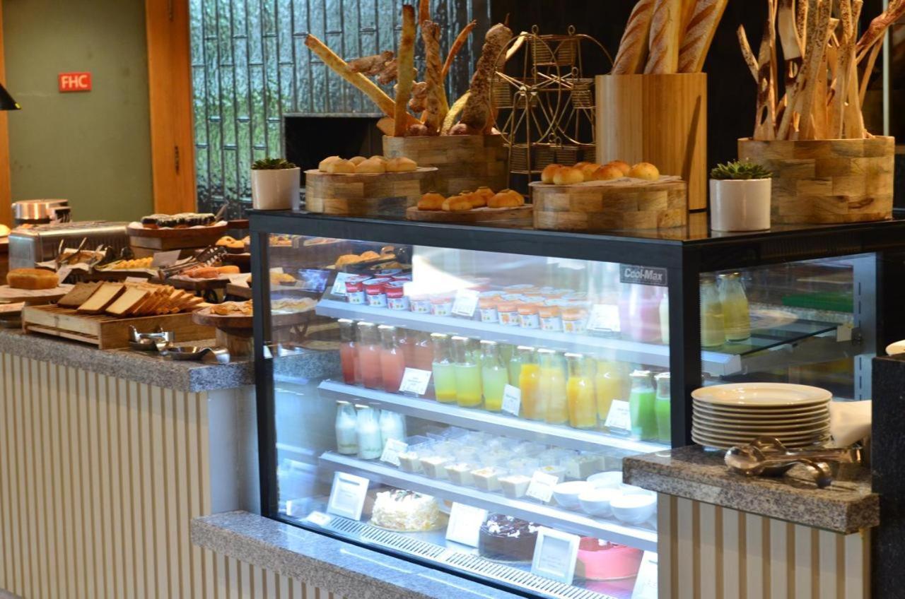 Radisson Hotel Sector 29 Gurugram Gurgaon Esterno foto